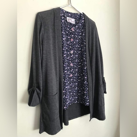 Small Top Set - Picture 2 of 6